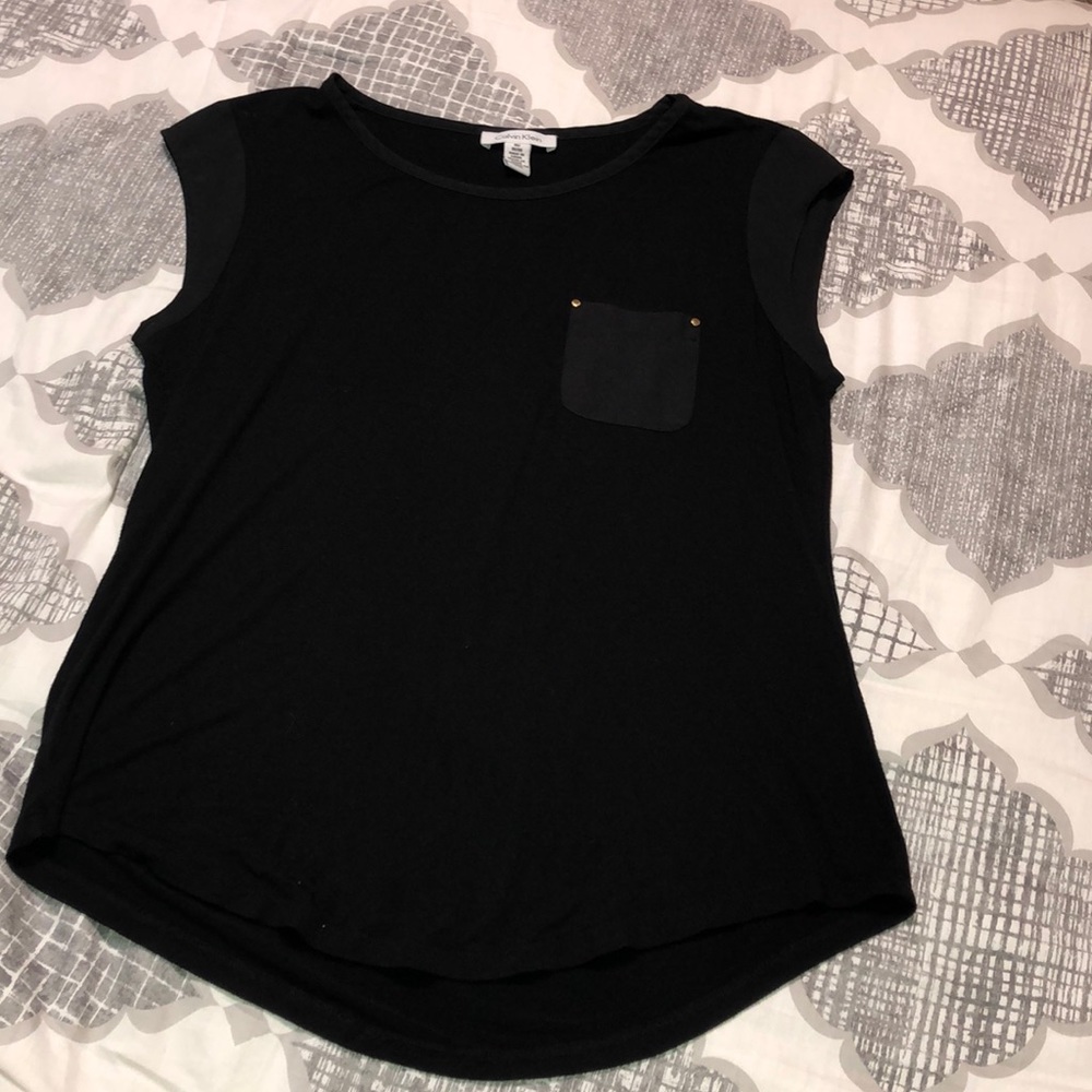 Calvin Klein Tshirt with single pocket